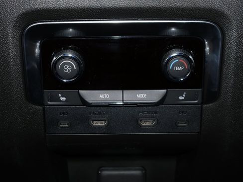 New 2026 Chevrolet Tahoe High Country image 31