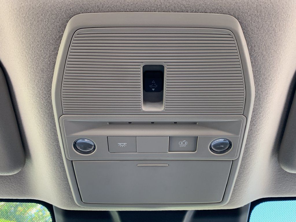 New 2027 Nissan Sentra SV w/ SV Convenience Package FWD image 16