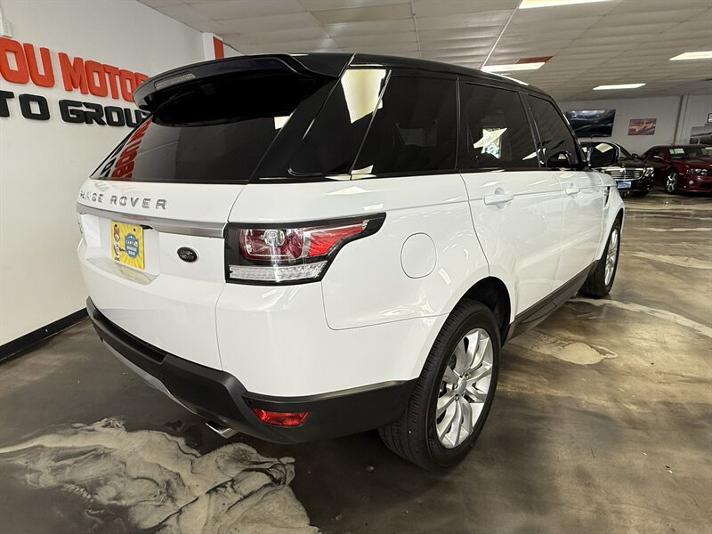 Used 2017 Land Rover Range Rover Sport HSE AWD/4WD image 5