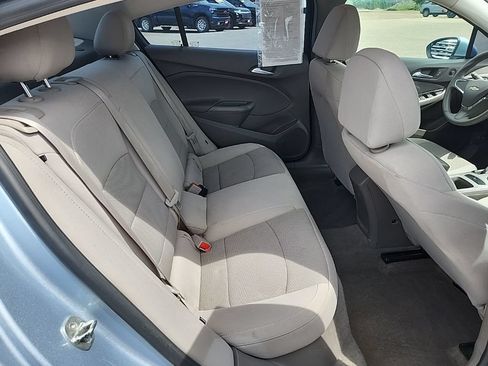 Used 2018 Chevrolet Cruze LS FWD image 39