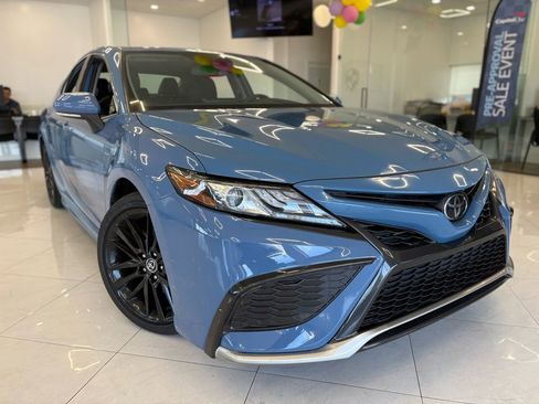Used 2024 Toyota Camry XSE image 3