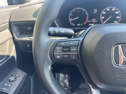 Used 2024 Honda CR-V EX image 15