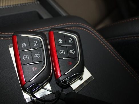 Used 2025 Cadillac CT5 V image 27