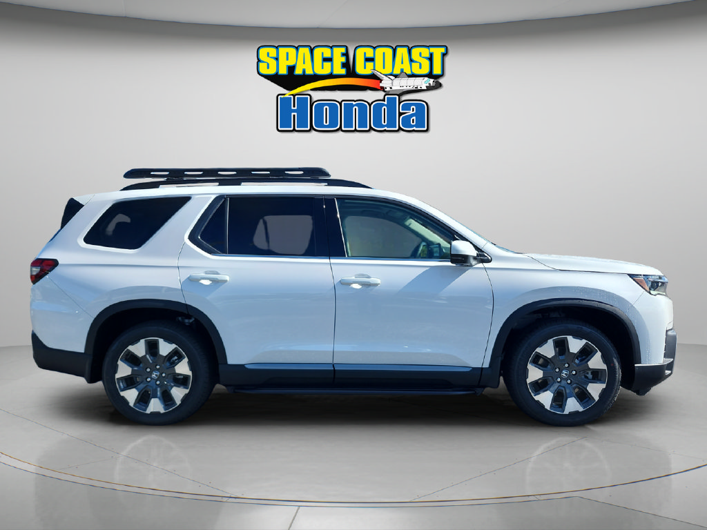 New 2026 Honda Pilot Elite image 2