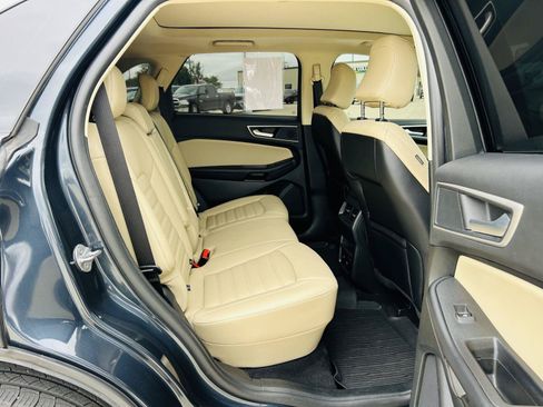 Used 2024 Ford Edge SEL w/ Convenience Package AWD/4WD image 31