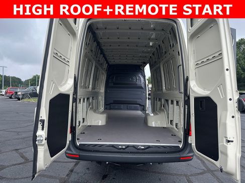 New 2025 Mercedes-Benz Sprinter 3500 image 18