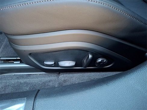 New 2025 Porsche Panamera 4 image 14