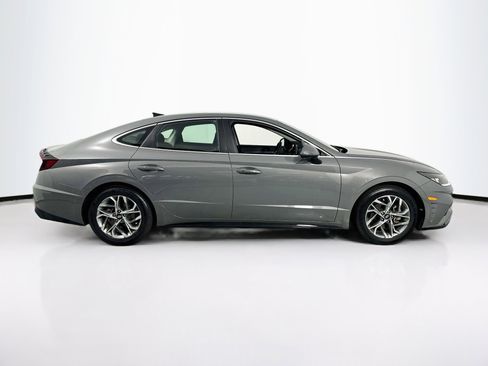 Used 2023 Hyundai Sonata SEL FWD image 4