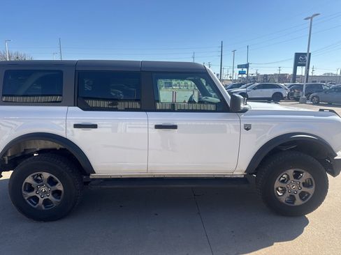 Used 2024 Ford Bronco Big Bend image 4