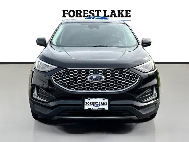Certified 2024 Ford Edge SEL w/ Convenience Package AWD/4WD image 2
