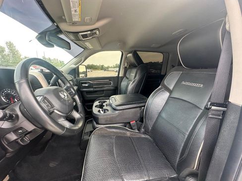 Used 2024 RAM 2500 Laramie AWD/4WD image 14