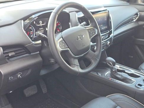 Certified 2023 Chevrolet Traverse Premier w/ Redline Edition image 5