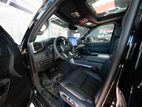 New 2026 Toyota Tundra Platinum image 8