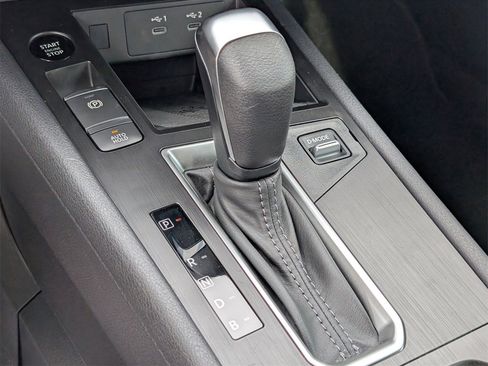 New 2026 Nissan Kicks SV image 16