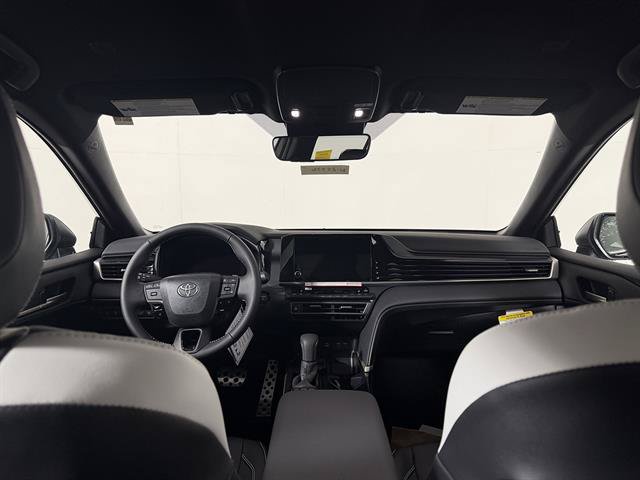 New 2026 Toyota Camry Hybrid AWD/4WD image 9