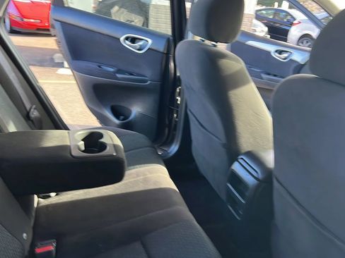 Used 2015 Nissan Sentra SR image 27