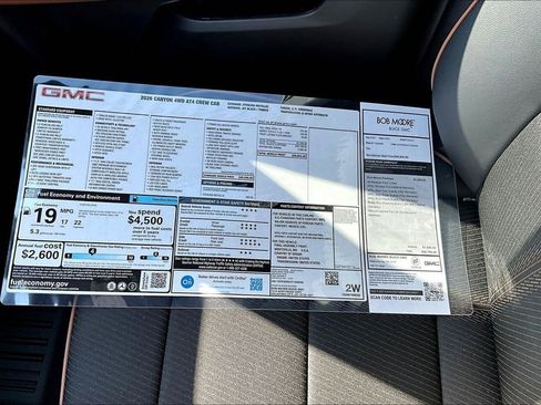 New 2026 GMC Canyon AT4 AWD/4WD image 13
