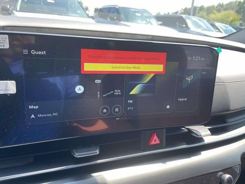 New 2027 Kia Carnival SX w/ Dark Edition Package FWD image 27