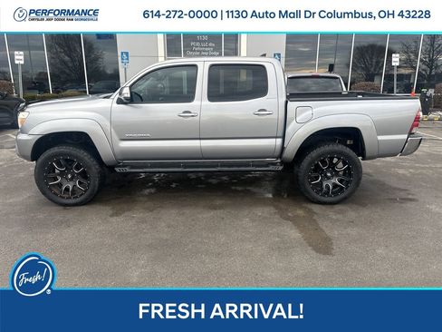 Used 2014 Toyota Tacoma 4x4 Double Cab image 7