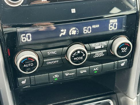 Used 2020 Subaru Ascent Premium w/ Convenience Package image 33