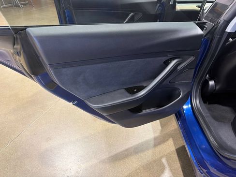 Used 2019 Tesla Model 3 Long Range AWD/4WD image 89