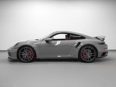 Used 2023 Porsche 911 Turbo image 2