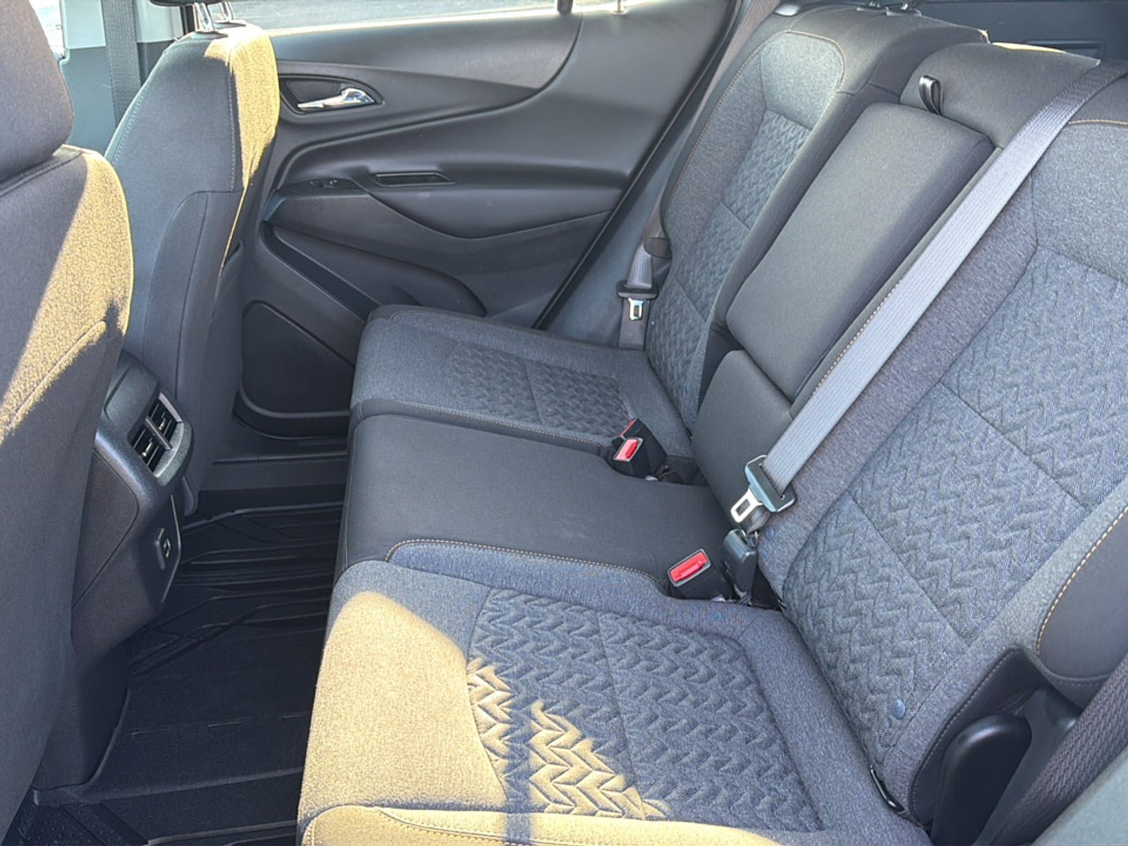 Used 2024 Chevrolet Equinox LT w/ LPO, Floor Liner Package AWD/4WD image 16