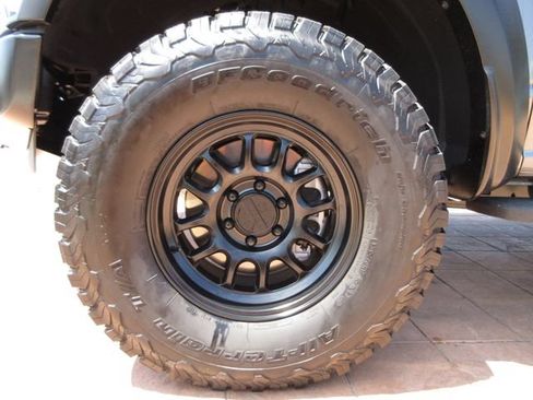 Used 2025 Ford F150 Raptor AWD/4WD image 8