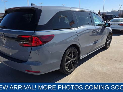 Used 2024 Honda Odyssey Sport image 5