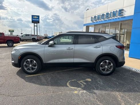 Used 2024 Chevrolet Blazer LT w/ LPO, Floor Liner Package image 4
