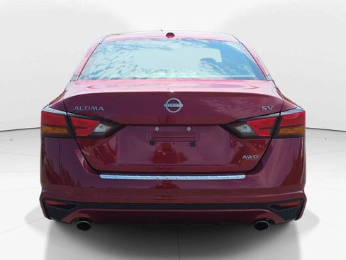 Used 2023 Nissan Altima 2.5 SV w/ SV Premium Package AWD/4WD image 7