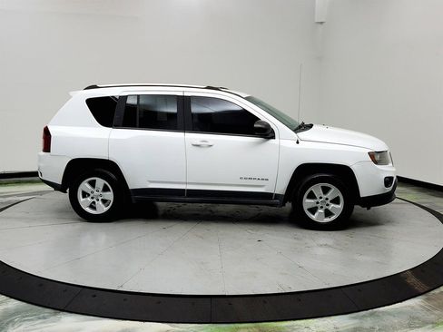 Used 2014 Jeep Compass Sport w/ Power Value Group FWD image 4