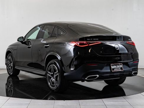 Used 2025 Mercedes-Benz GLC 300 4MATIC image 6