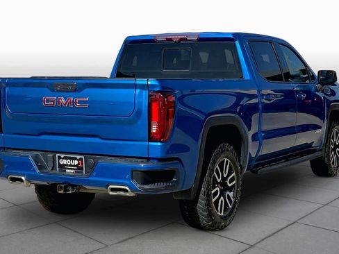 Used 2022 GMC Sierra 1500 AT4 w/ AT4 Premium Package AWD/4WD image 12