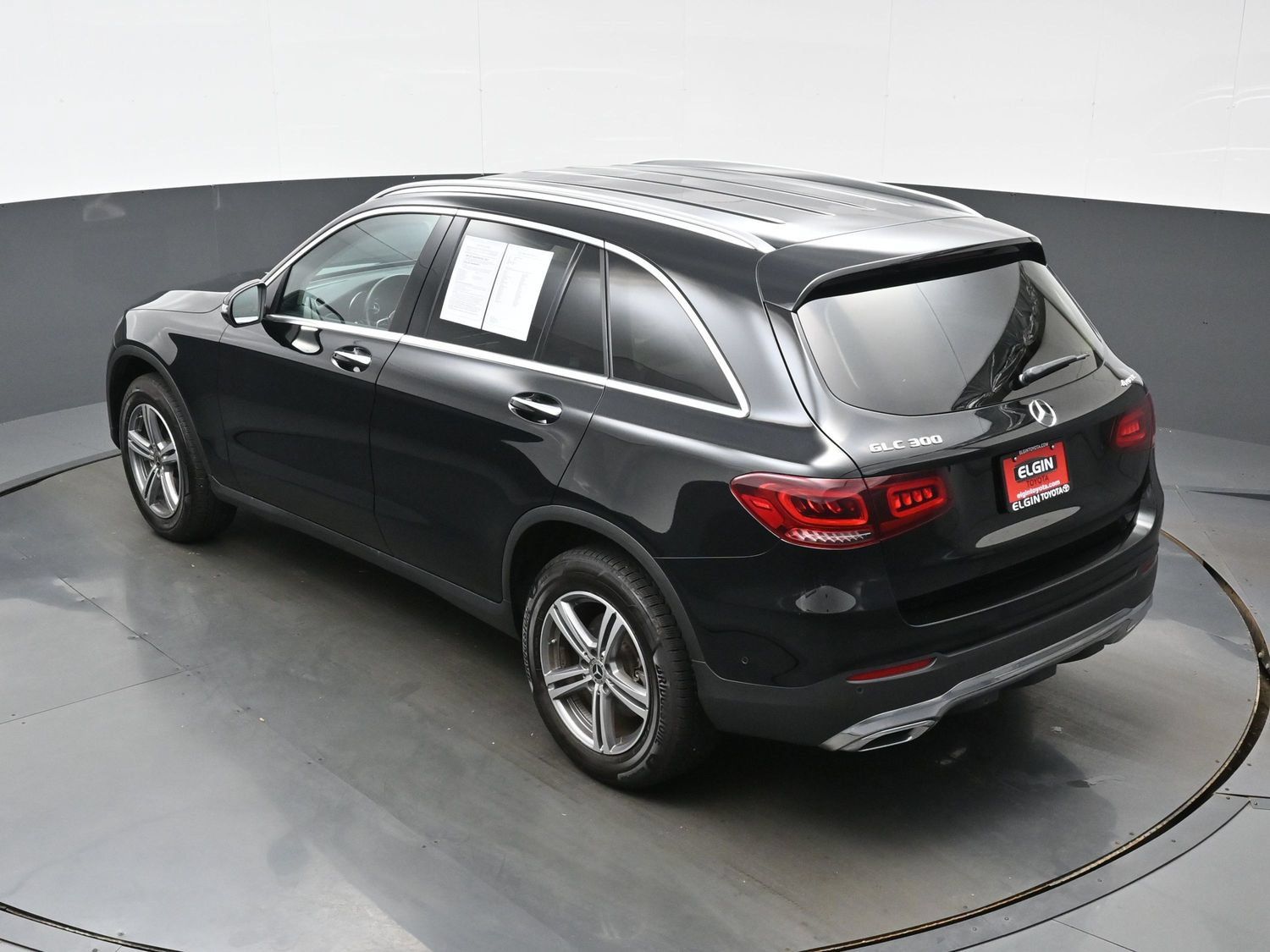 Used 2022 Mercedes-Benz GLC 300 4MATIC image 38