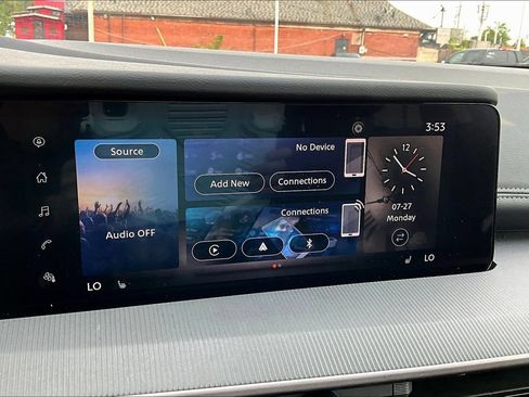 Certified 2025 Nissan Murano SV AWD/4WD image 28