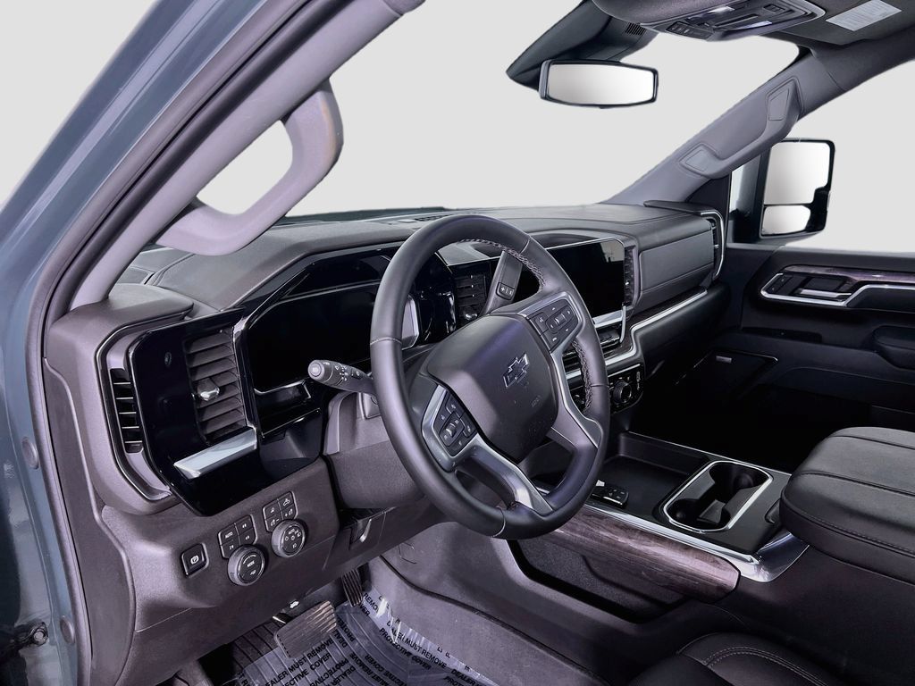 Used 2026 Chevrolet Silverado 2500 LTZ w/ Trail Boss Package AWD/4WD image 9