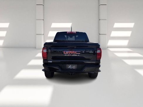 New 2026 GMC Canyon Denali image 6