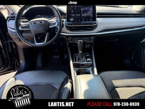 Certified 2022 Jeep Compass Latitude w/ Convenience Group image 34