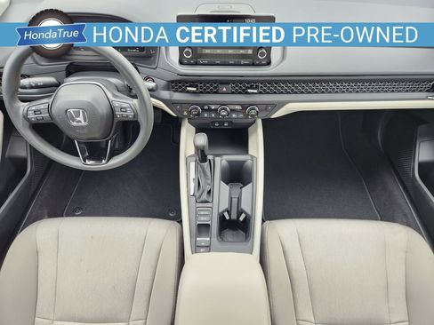 Used 2025 Honda Accord SE image 31