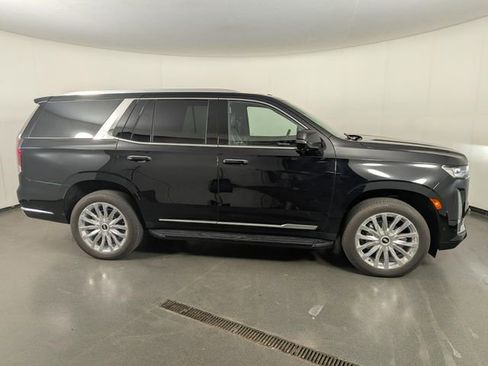 Used 2024 Cadillac Escalade Premium Luxury w/ Touring Package AWD/4WD image 8