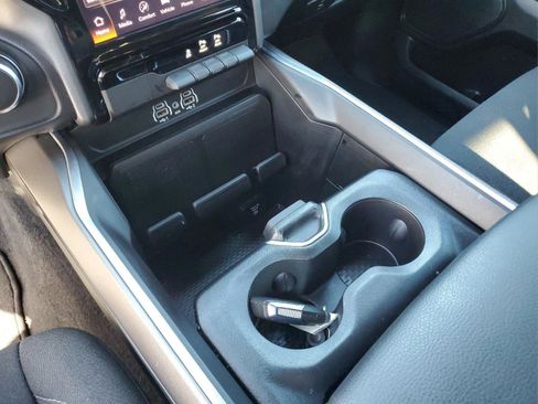 Certified 2025 RAM 1500 Big Horn image 21