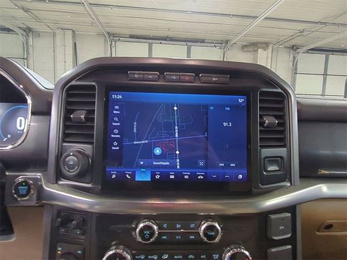 Used 2023 Ford F150 Lariat w/ Equipment Group 502A High image 23