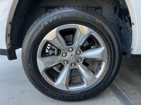 Used 2021 RAM 1500 Limited w/ Body Color Bumper Group AWD/4WD image 11