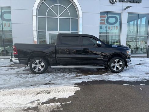 Used 2023 RAM 1500 Laramie AWD/4WD image 10