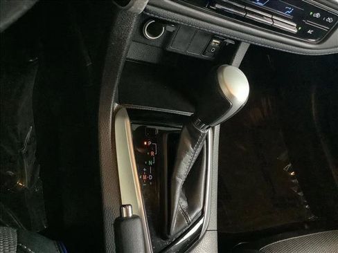 Used 2019 Toyota Corolla SE FWD image 21