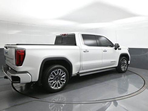 Used 2024 GMC Sierra 1500 Denali Ultimate image 11