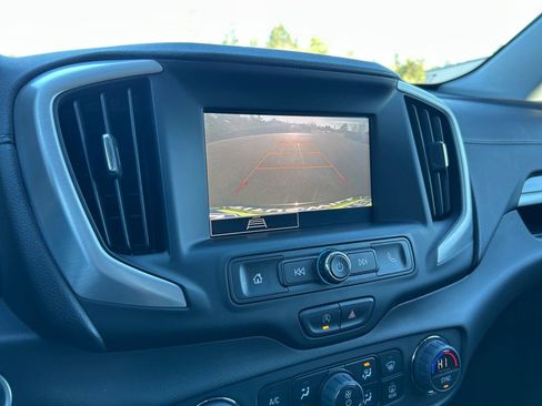 Used 2023 GMC Terrain SLE w/ Driver Convenience Package AWD/4WD image 20