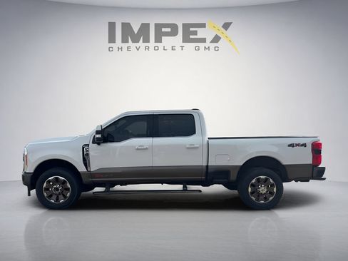 Used 2023 Ford F350 King Ranch AWD/4WD image 2