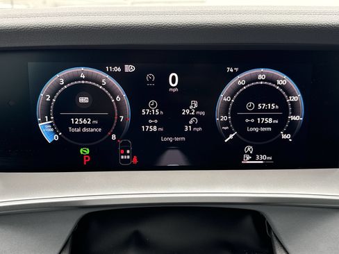 Used 2026 Volkswagen Tiguan SE FWD image 10